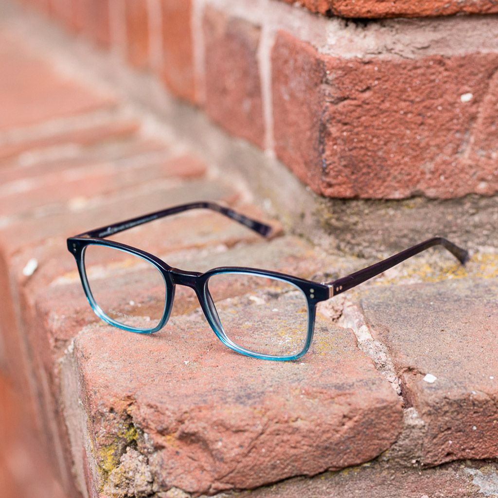 Brillen und Zubehör - Optik Schwartz - Ihr Optiker in Kaarst